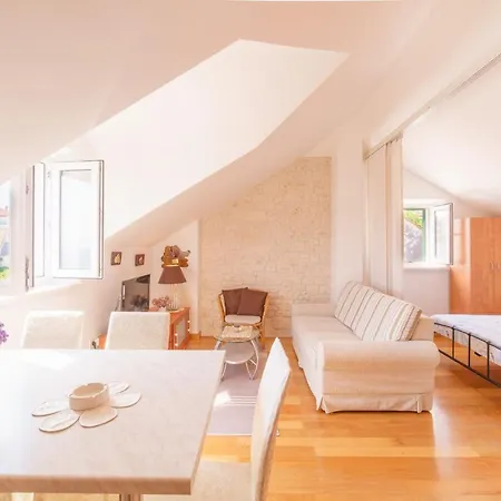 House Srdjan